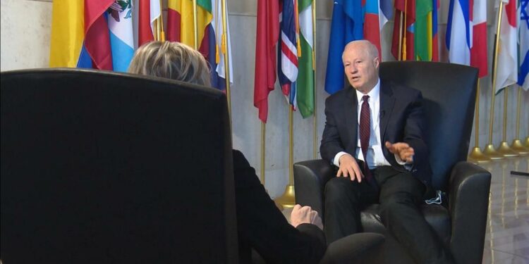 Aurora Mayor Mike Coffman says Colorado law could complicate Trump's mass deportation plan