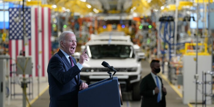 Biden EPA Green-Lights California’s Ban on Gas-Powered Vehicles, Other States May Follow Suit