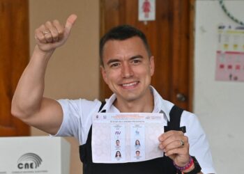 Calendario electoral del año 2025 inicia con las presidenciales en Ecuador
