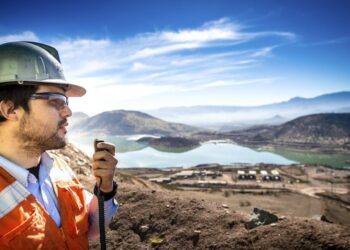 Chile open to modify copper royalty bill on miners objections