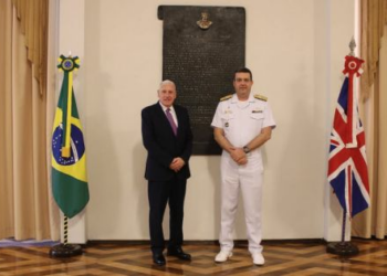 Defense minister Lord Coaker visits Chile and Brazil to strengthen defense relations — MercoPress