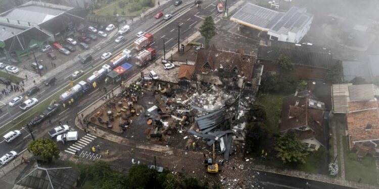 Gramado, Brazil: Small plane crashes into city, killing all 10 people on board