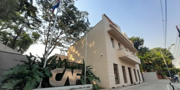 Hito en Paraguay: emisión récord de bonos en guaraníes