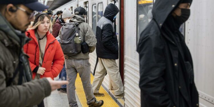 How bad is Toronto’s commute? Study suggests it’s among the worst in North America