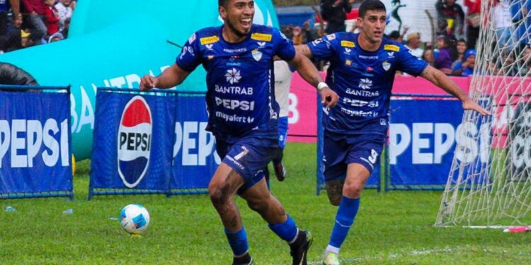 La ida de la final del Torneo Apertura 2024 de Guatemala tuvo un héroe inesperado