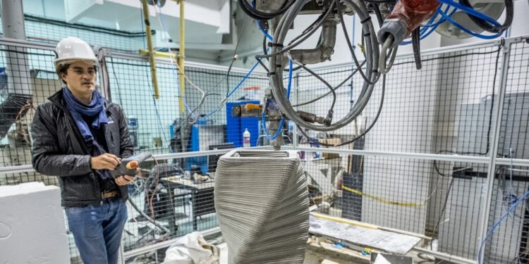 LatAm’s Productivity Rate: Four Times Less than the U.S.