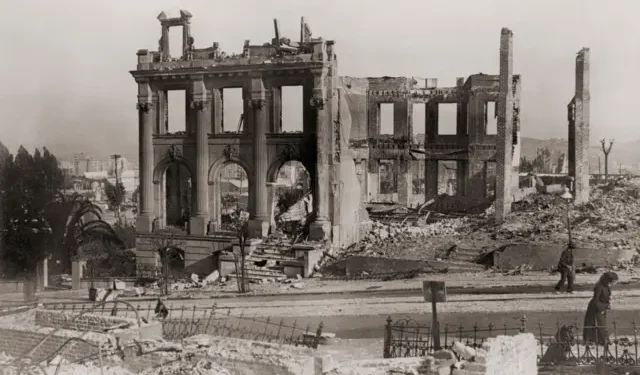 Ruins in San Francisco, California, United States of America, after the earthquake of April 18, 1906.