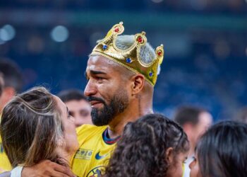 Los uruguayos de América fueron campeones en México; mirá el bailecito de Brian Rodríguez y las lágrimas de Rodrigo Aguirre junto a su pareja