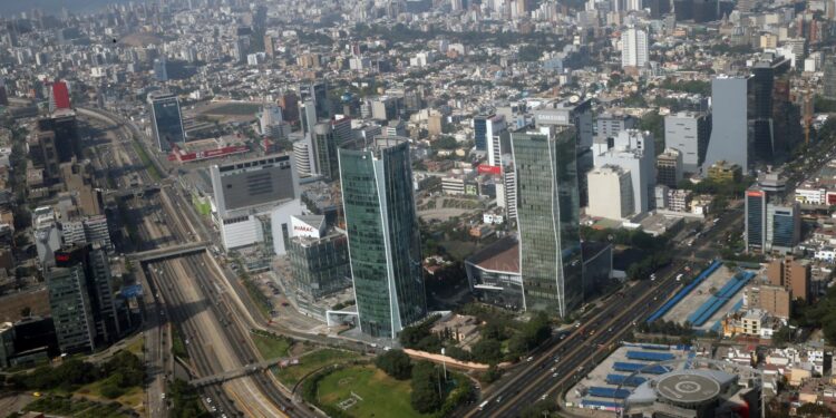 View of  Lima Financial District, Perú. ANDINA/Norman Córdova