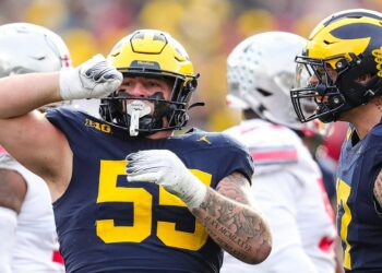 Michigan Football's Mason Graham named unanimous first team All-American