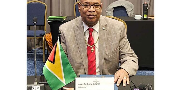 Minister Edghill participates in regional infrastructure workshop in Colombia