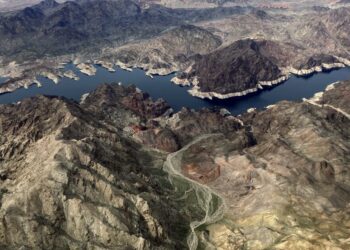 Seven states at impasse in talks on Colorado River water shortages