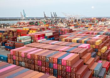 Tariff threats roil North American container marketplace