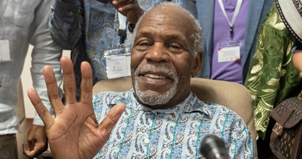 American Actor Danny Glover Visits Cuba: "There Are Many Lessons to Learn Here"