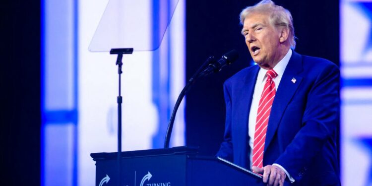 Trump Renews Calls for U.S. to Buy Greenland