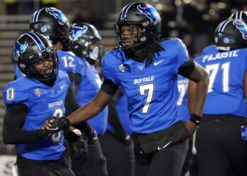 University at Buffalo football team headed to Bahamas Bowl