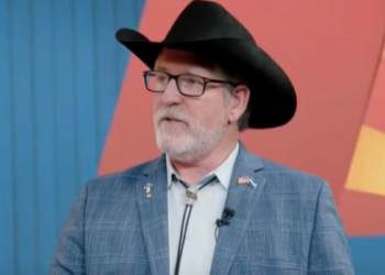 Vaccine skeptic Jeff Zink of Arizona shortlisted for job under RFK Jr.