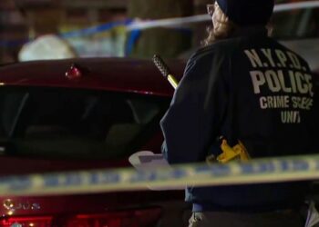 10 wounded as gunmen open fire – NBC New York