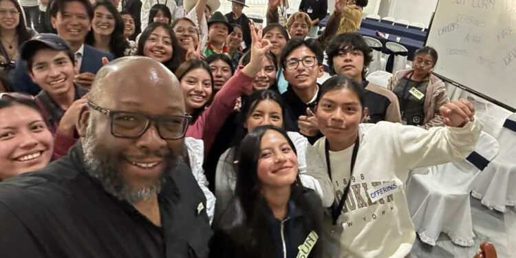 Virginia native rides UVa opportunity to embassy in Ecuador