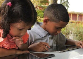 Venezuelan Refugees Begin New Chapter in Trinidad Schools