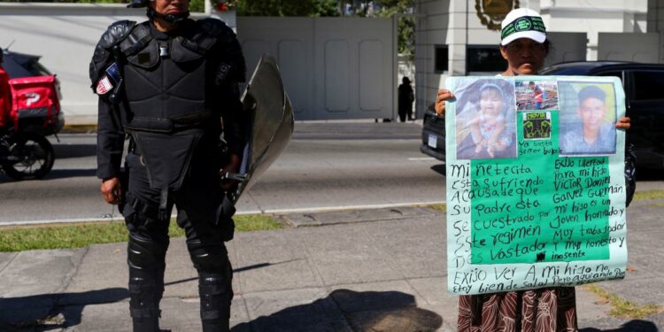 El Salvador ends 2024 with record low number of homicides