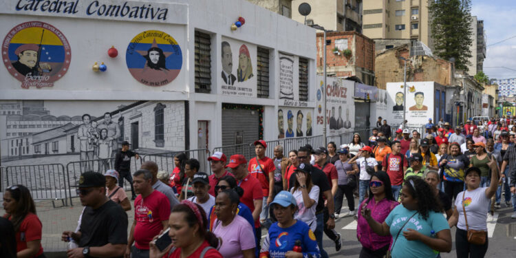 Venezuela's 'colectivos' ready to pounce as opposition plans protest