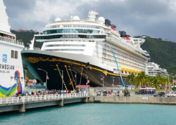 Record-Breaking Cruise Arrivals Propel US Virgin Islands Tourism