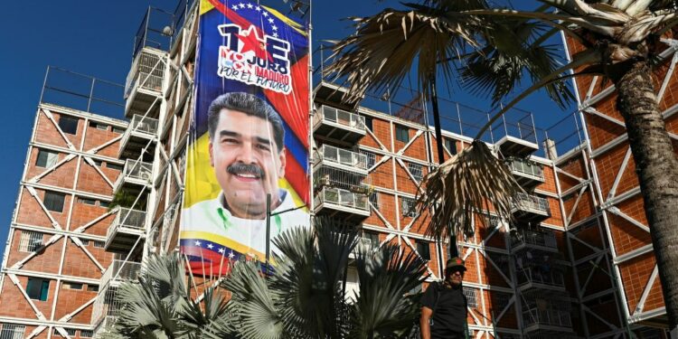 Why there is tension in Venezuela ahead of Maduro's swearing-in – Firstpost