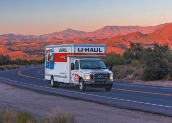 Arizona still among top states people moved to, U-Haul says