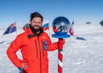 Chile’s president makes groundbreaking visit to the South Pole as race for resources heats up