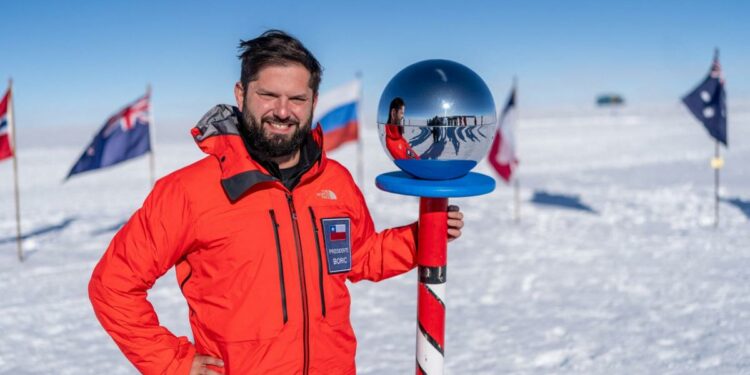Chile’s president makes groundbreaking visit to the South Pole as race for resources heats up
