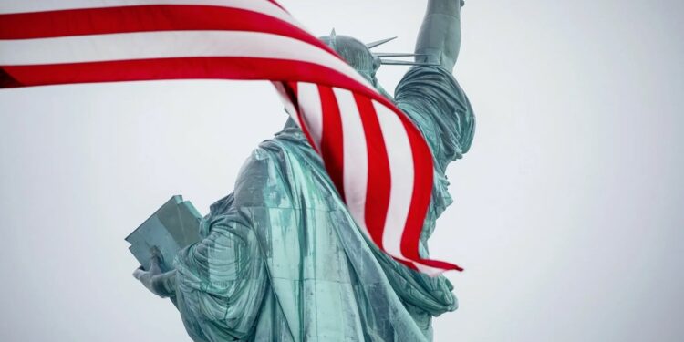 Living the American Dream: Alternative Green Card pathways for Indians - Investing Abroad News