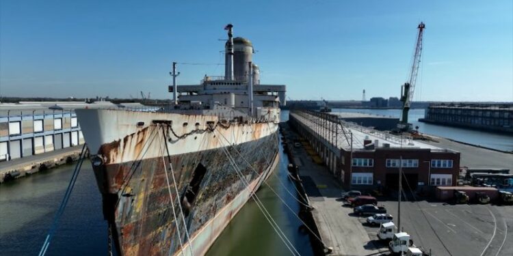 Sinking of SS United States has been delayed – here’s why