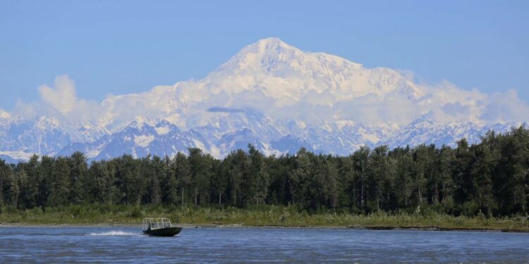 As he takes office, Trump orders Denali to be renamed Mount McKinley