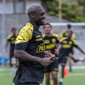 ¿Dónde le pusieron el apodo Felipao a Felipe Caicedo?