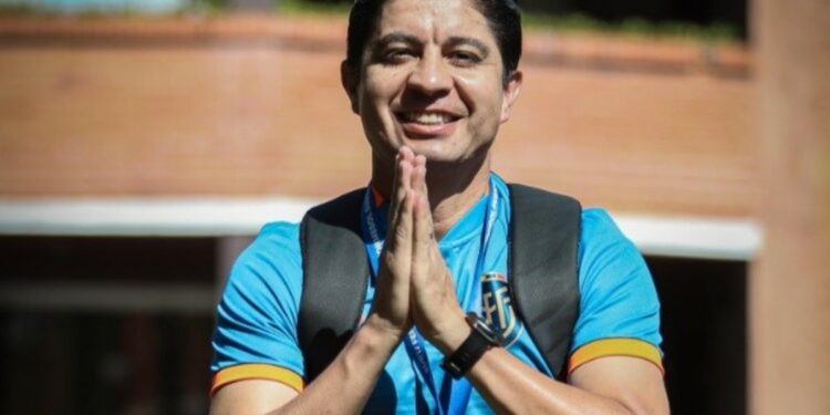 Cambio de mando: Eduardo Moscoso es el nuevo entrenador de la Selección de Ecuador Femenina :: Olé Ecuador