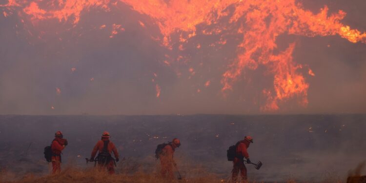 California fires live updates: New LA County fire explodes to over 9,000 acres