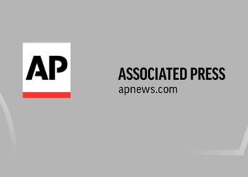 A 5.8-magnitude earthquake shakes El Salvador but there are no initial reports of damage