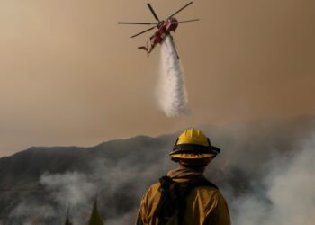 California wildfires live updates: Winds intensify as L.A.-area death toll rises to 24