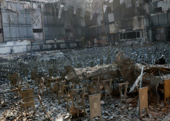 Deadly Southern California fires destroy thousands of homes, decimate Los Angeles area