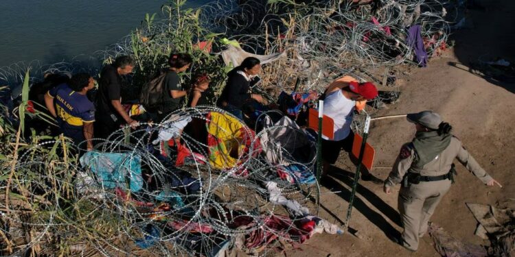 Migrants crossing Latin America through Panama’s Darién Gap down by 42% in 2024, shows data – Firstpost