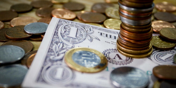 Outflow of Dollars from Brazil in 2024 - 03/01/2025 - Business