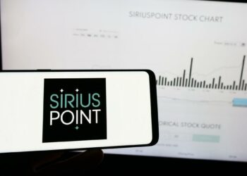 SiriusPoint to buy back shares from CM Bermuda for $733m