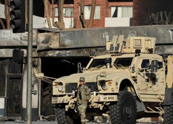 Southern California warned of increased fire risk amid strong winds