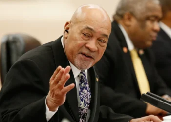 Thousands line streets in homage to late dictator Bouterse