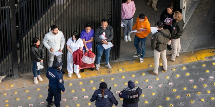 Trump 2nd term live updates: Migrant processing centers in Central America shut down