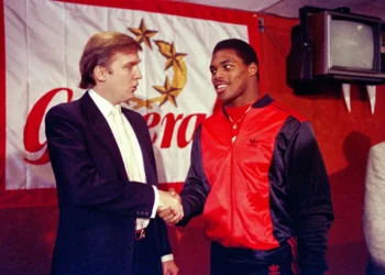 Trump nominates Herschel Walker for ambassador to Bahamas
