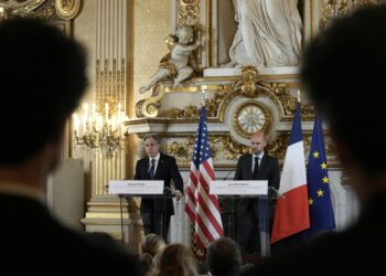 Trump's words on Greenland and borders ring alarms in Europe, but officials have a guarded response