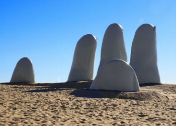 Uruguay aviation: Punta del Este, Uruguay, seeks airlines to match its star-studded clientele