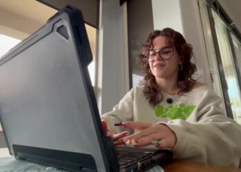 Valley teen wins design contest celebrating Arizona in USA's 250th anniversary